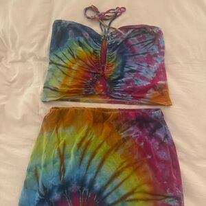 TieDye Queen rainbow swirl tie dye halter and skirt set size L